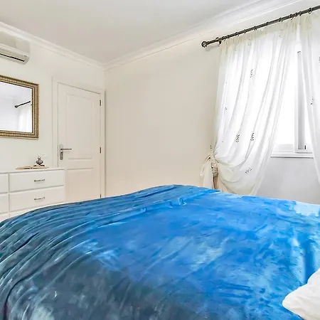 3 Bedroom Apartments, Los Gigantes Apartment Puerto de Santiago (Tenerife)