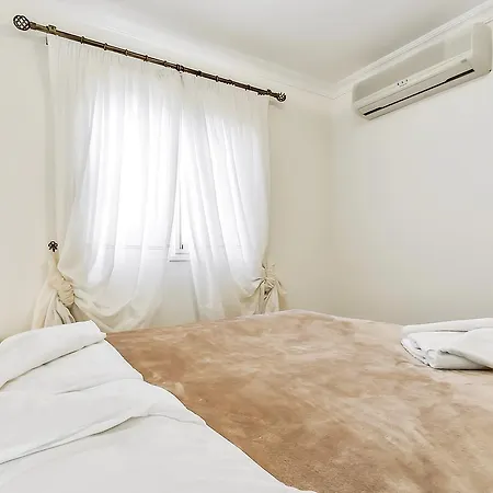 3 Bedroom Apartments, Los Gigantes Puerto de Santiago (Tenerife)